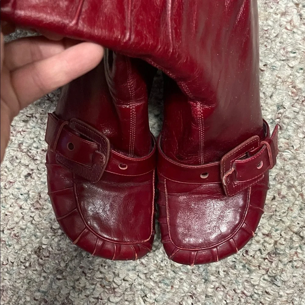 Miz mooz broadway red leather wedge heel boots with buckle strap accent - Picture 7 of 10